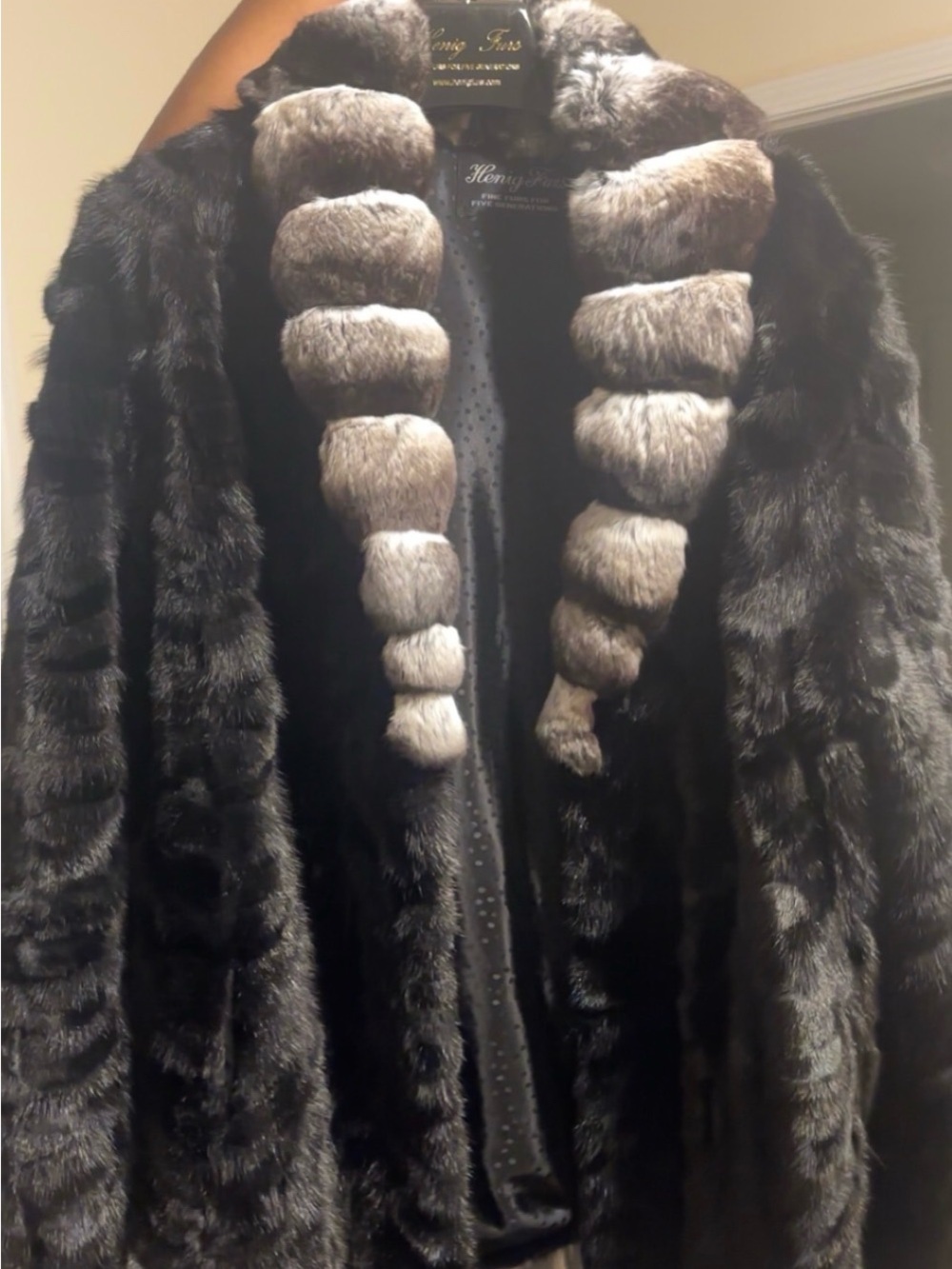 Custom-Made Sheared Mink Fur Jacket with Chinchilla Fur Collar